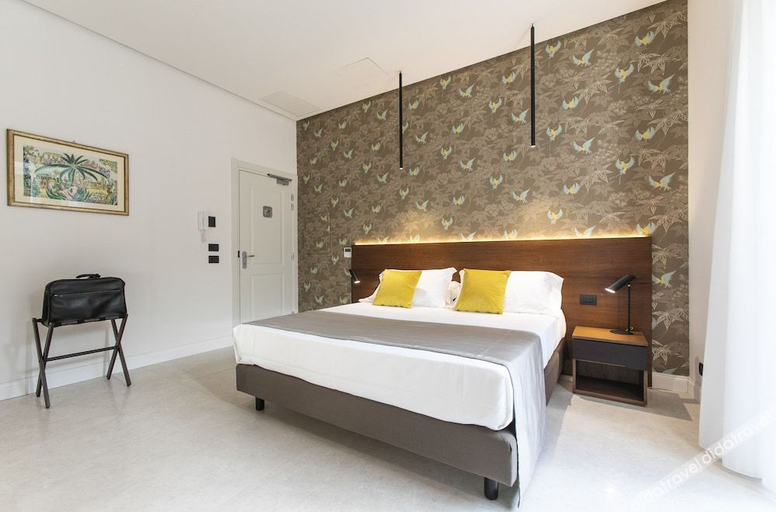 Bedroom 2, Palazzo Sovrana, Palermo