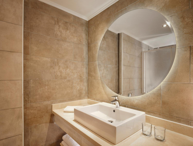 Bathroom 5, Coral Sea Water World, Sharm el-Sheikh