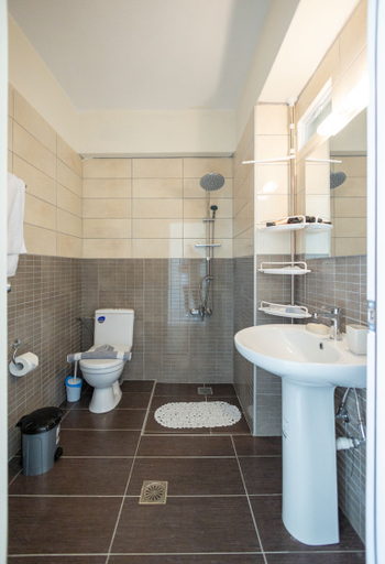 Bathroom 5, FabView Studio Apartments, Crete