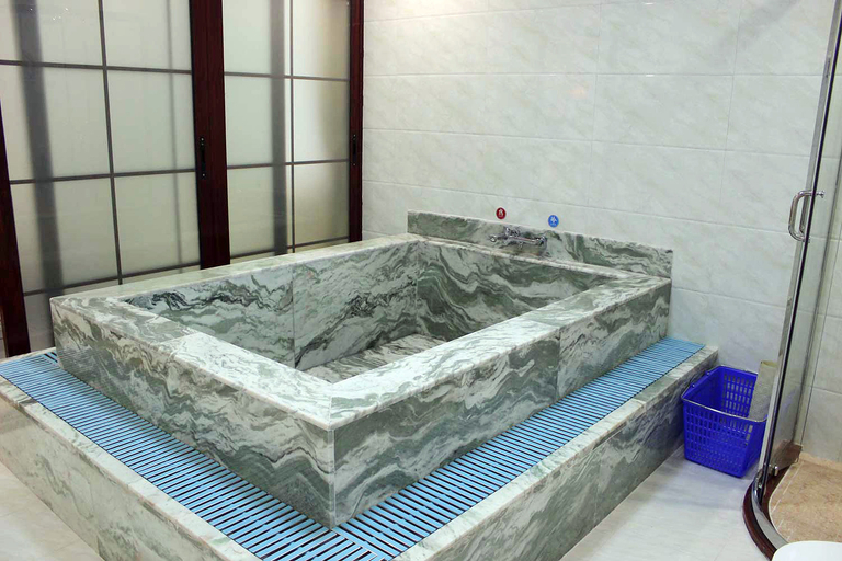 Bathroom 4, Yinzhan Narada Resort Hotel, Qingyuan
