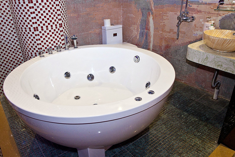 Bathroom 5, Zsmart Hotel (Shanghai Baoshan Wanda Gongkang Road Subway Station), Shanghai