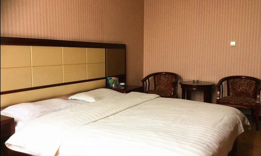 Bedroom, Zhengyue Hotel, Qianjiang
