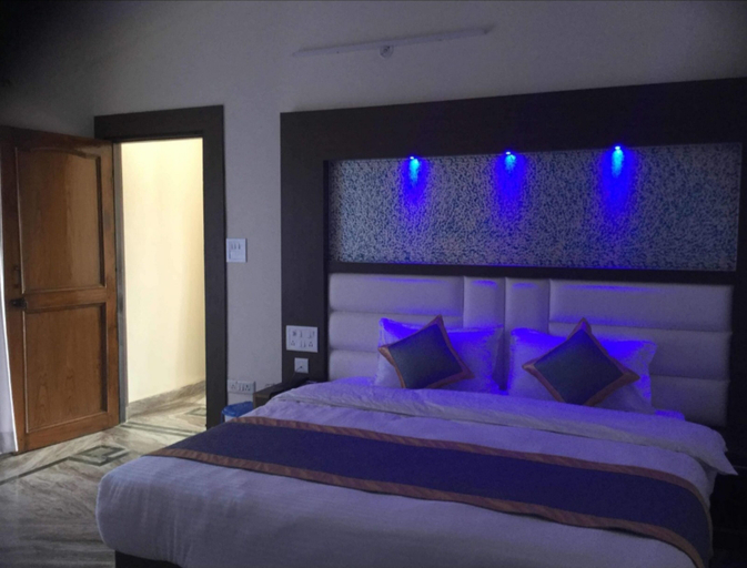 Bedroom 2, Goroomgo Kavyansh Villa Bhimtal , Nainital