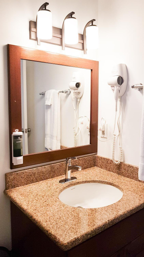 Bathroom, HarbourView Hotel, Waikato