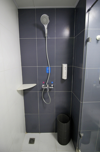 Bathroom 4, HanTingホテル(), Nanchang