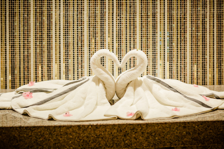 Bedroom, CGIG Nanshan Hotel, Changchun