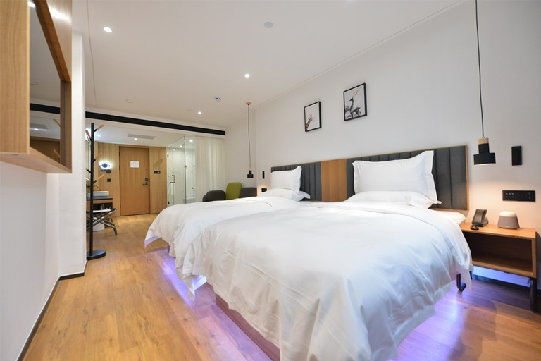 Bedroom 2, Fenfan Hotel, Hanzhong
