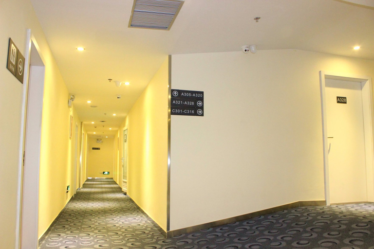 Others 4, Shenzhen Hanbowei Hotel (Luohu Port Xiangxicun Subway Station), New Territories