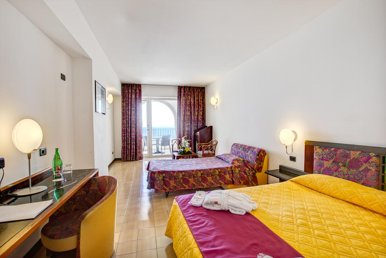 Bedroom 3, Hotel Olimpo le Terrazze, Messina