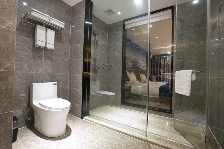 Bathroom 3, Yeste Hotel Baise Napo, Baise