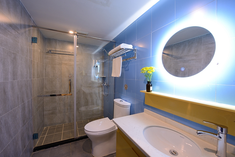 Bathroom 3, Home Inn Neo Wuhan University Guangbutun Metro Station, Wuhan