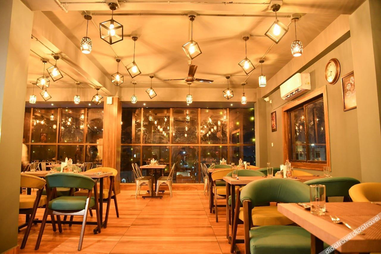 Food & Drinks 4, SILVER REGENCY, Kamrup Metropolitan