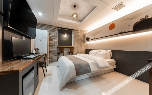 Bedroom 2, Yeoju Hotel Maru, Yeoju