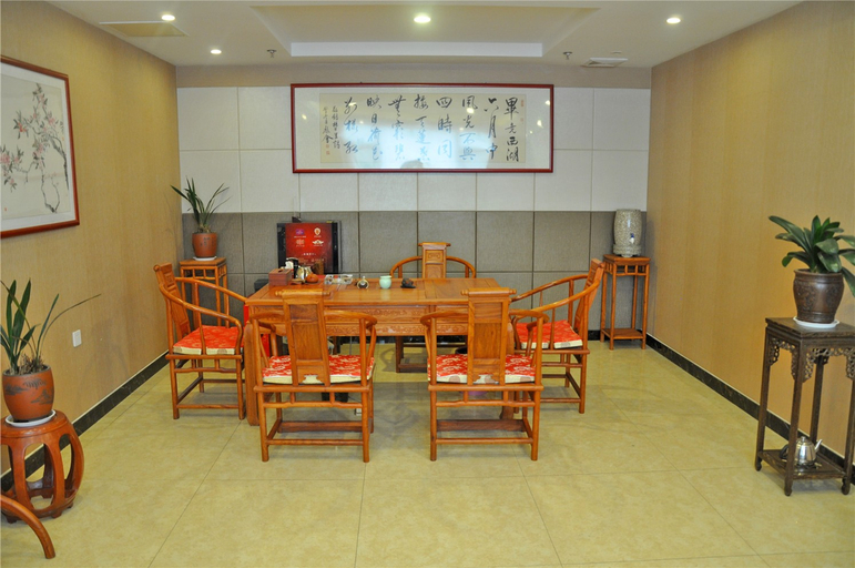 Food & Drinks 3, ラマダホテル(), Linyi