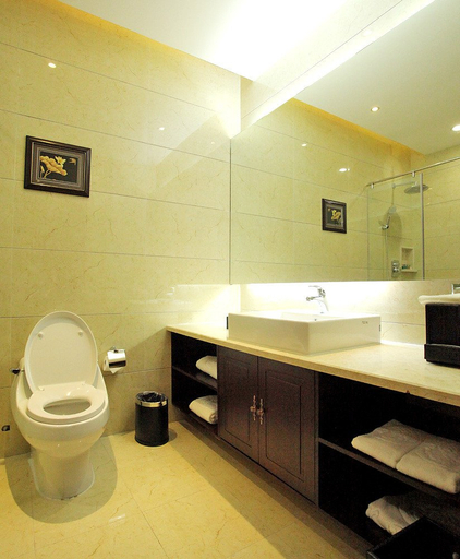 Bathroom 2, Bairun Oriental Hotel, Shijiazhuang