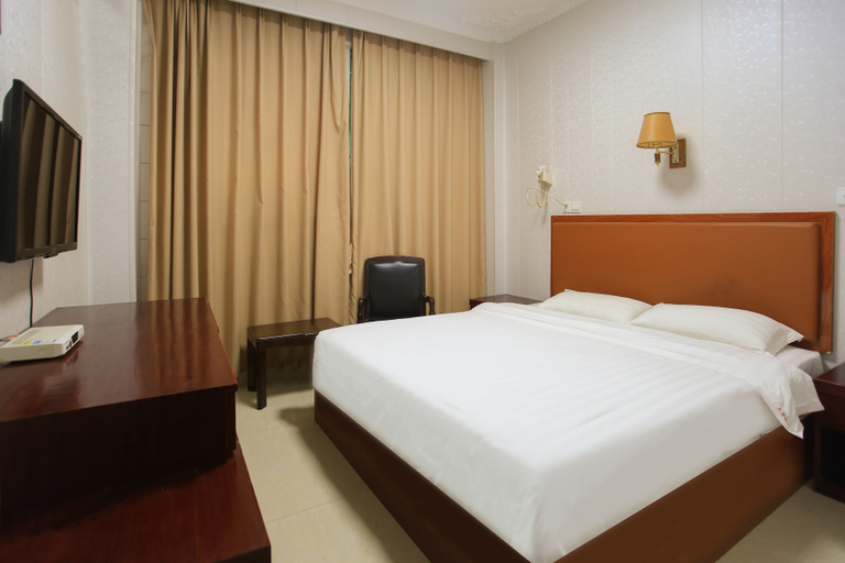 Bedroom 2, Suining Tiangong Hotel, Suining