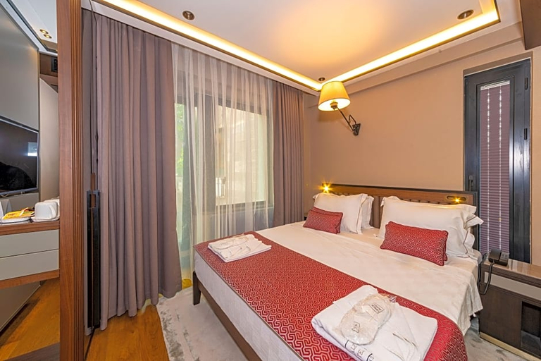 Bedroom 4, Opale Hotel, Beyoğlu