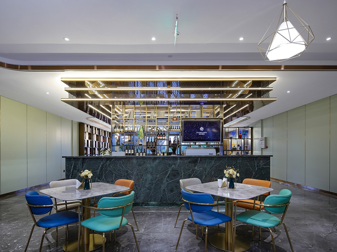 Food & Drinks 5, Starway Hotel Nanjing Binjiang Development Zone Xintiandi, Nanjing