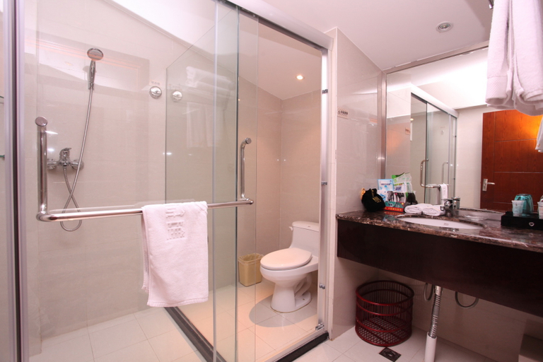 Bathroom 5, Tiandi Renhe Luochenghui Hotel, Deyang