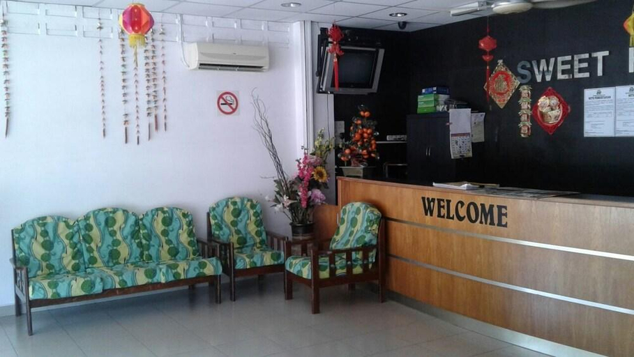 Others 5, Sweet Hotel, Mersing