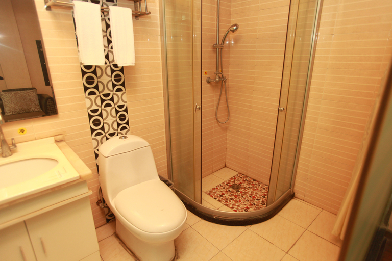 Bathroom 2, Chenglai Hotel, Chengdu
