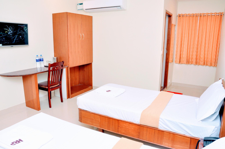 Bedroom 2, Hotel Raams Park, Tiruchirappalli
