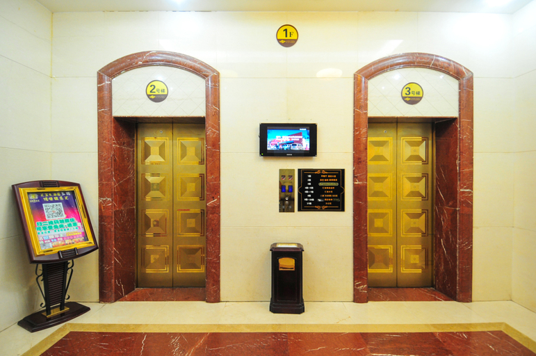 Others 5, Huibao Hotel, Qujing