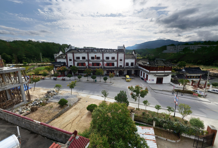 Exterior & Views 5, 羅田吳楚雄風ホテル(罗田吴楚雄风大酒店), Huanggang