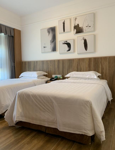 Bedroom 3, Xinxing Xiangshun Xiangwo Hotel, Yunfu