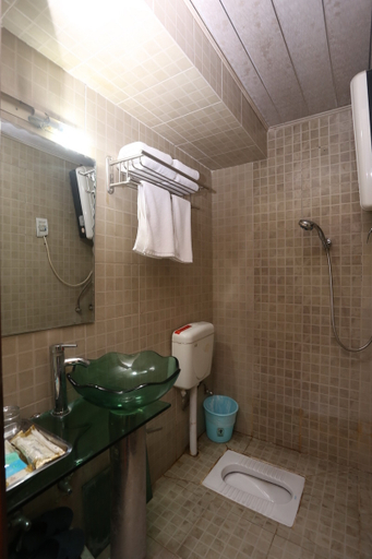 Bathroom 2, Yunqi Hotel, Chengdu