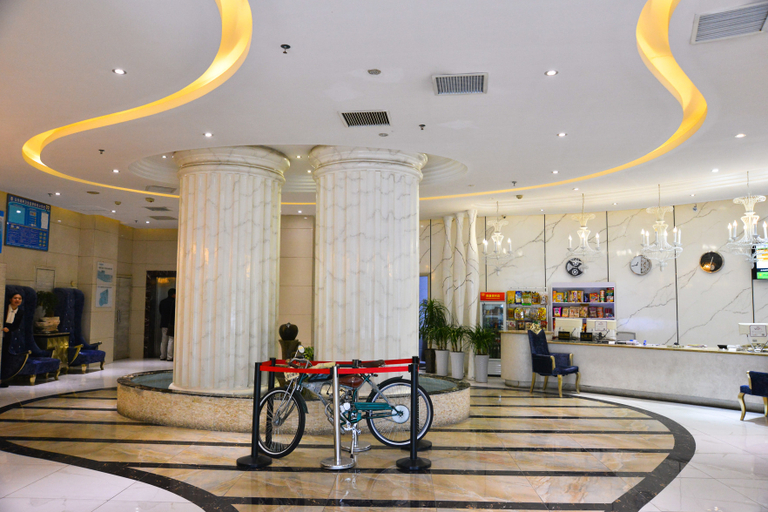 Others 2, HOLIDAY INN, Zhumadian