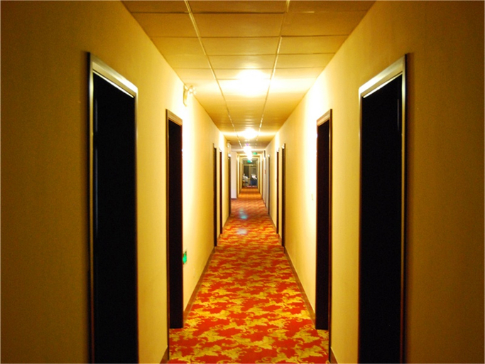 Others 4, linquxianyijiakuaijiejiudian, Weifang