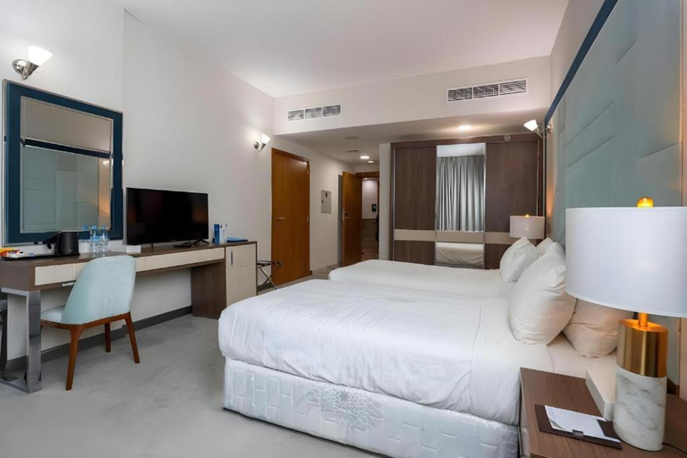 Bedroom 3, ALAZMI HOTEL, Sharjah City