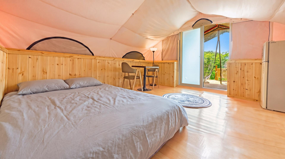 Bedroom, Namyangju SansokCamping Glamping&Caravan, Gapyeong