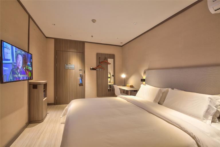 Bedroom 2, Hanting Hotel Yuhuan Wuyue Plaza, Taizhou