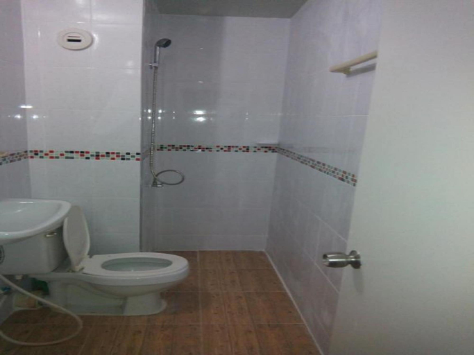 Bathroom, Room-welcome to Popular Condo Mueang Tho, Pak Kret