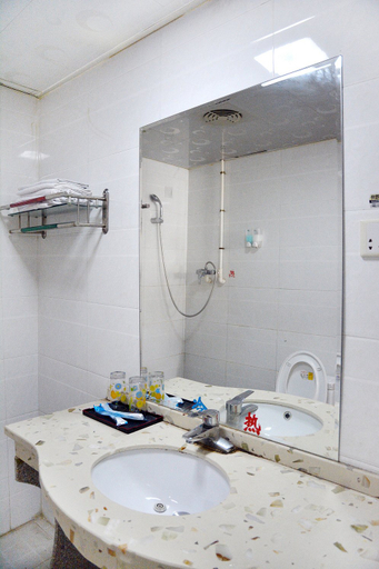 Bathroom, Wensha Apartment Hotel, Hefei