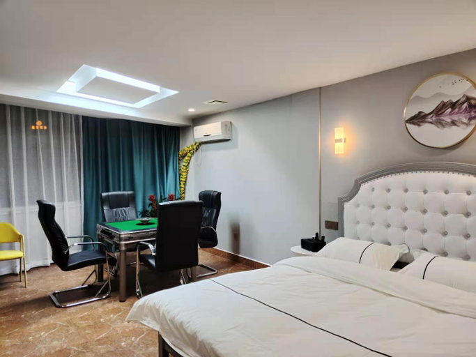 Bedroom 2, Mingxiu Zhandao Express Hotel, Hefei