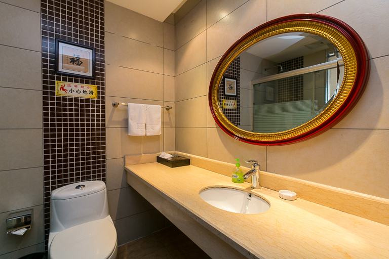 Bathroom 2, Tianhui Hotel, Jinhua