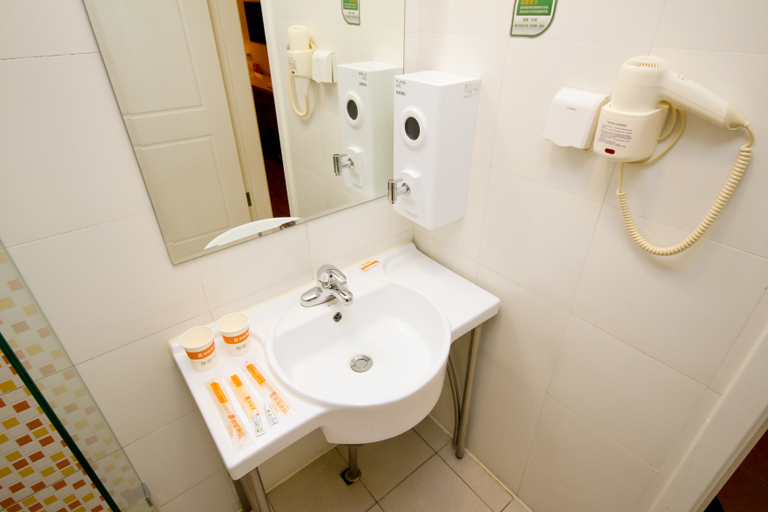 Bathroom 2, Homeinn · neo (Hancheng Huanghe Avenue), Weinan