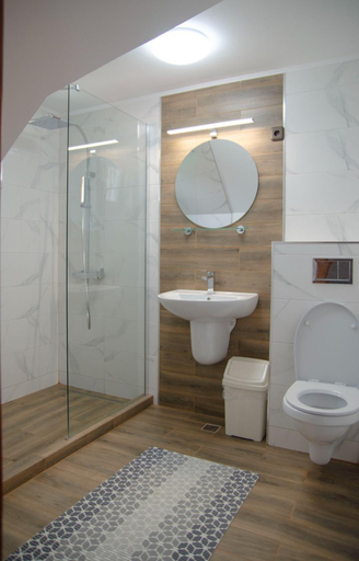 Bathroom 2, Pensiunea Cristina, Zarnesti