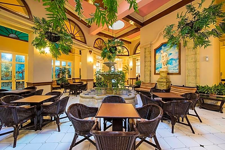 Food & Drinks 3, Gran Caribe Hotel Plaza, Centro Habana