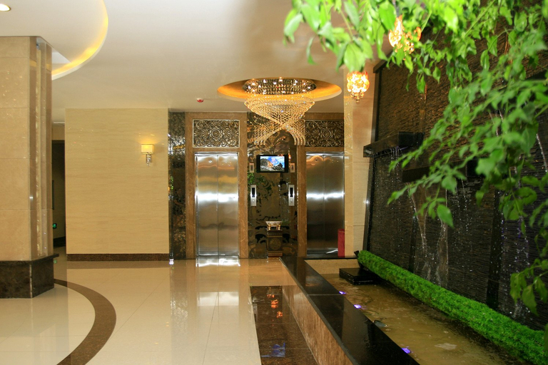 Others 4, Royal Hotel, Xing'an