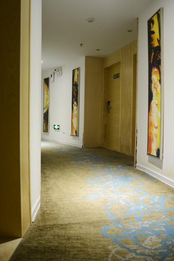 Others, Bama Impression Four Seasons Hotel, Hechi