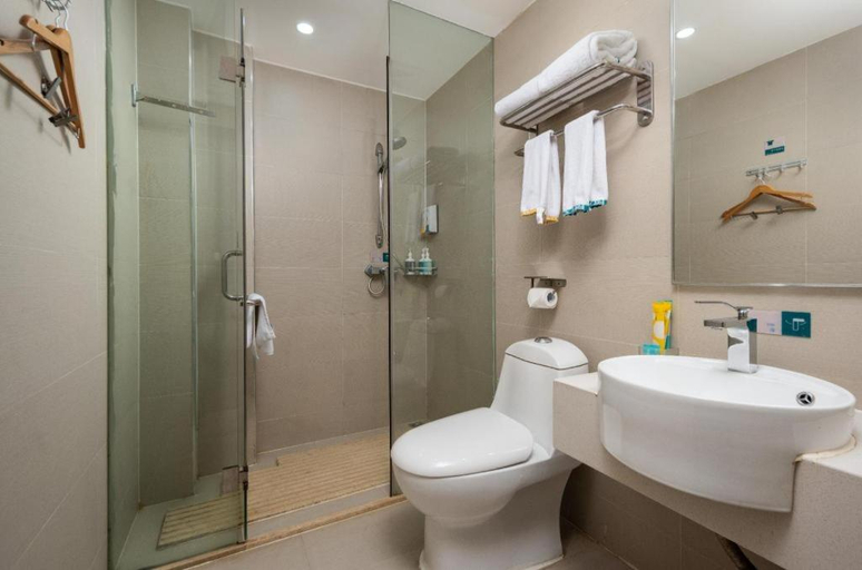 Bathroom 3, City Comfort Inn Wuhan Wuchang Hubei University, Wuhan