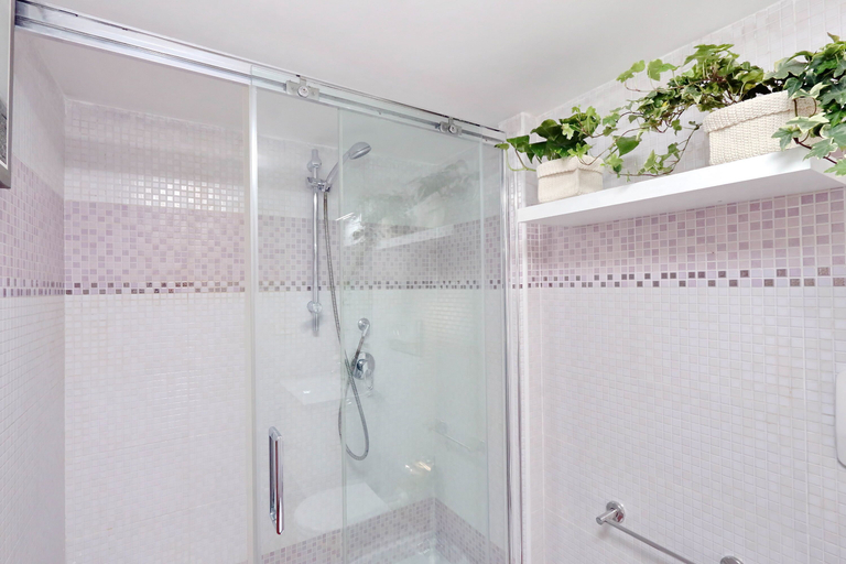Bathroom 4, Pellegrino 2 - WR Apartments, Roma