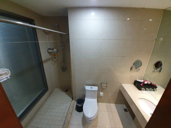 Bathroom, Starway Hotel (Kashgar Airport), Kashgar