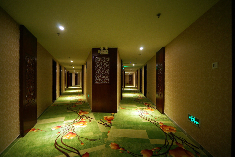 Others 2, ホリデイホテル(), Nanning