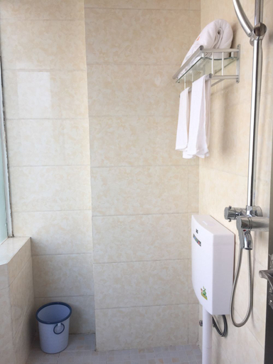 Bathroom, Xishan Changyuan Hotel Kunming, Kunming