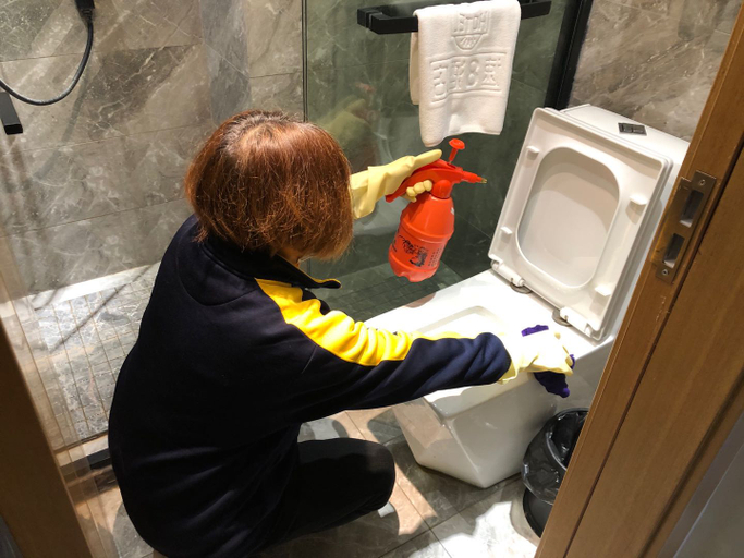 Bathroom, Super 8 Hotel Premier (Binjiang Road store), Guang'an
